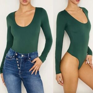 GOOD AMERICAN Green Scuba Long Sleeve Bodysuit